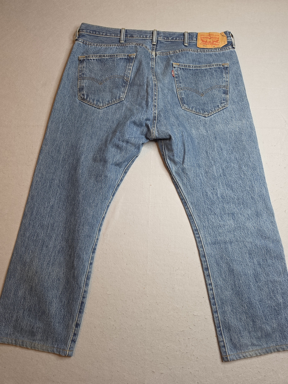 Levi's Light Blue Straight Leg Jeans 501 Button Fly W38 L29 - Picture 3 of 7